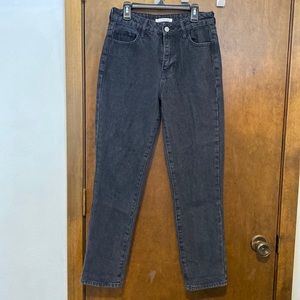PACSUN mom jean black denim. NO stretch! Size US 25” waist.